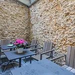 Montmartre Hotel