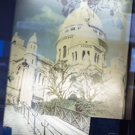 Hotel Montmartre Parigi