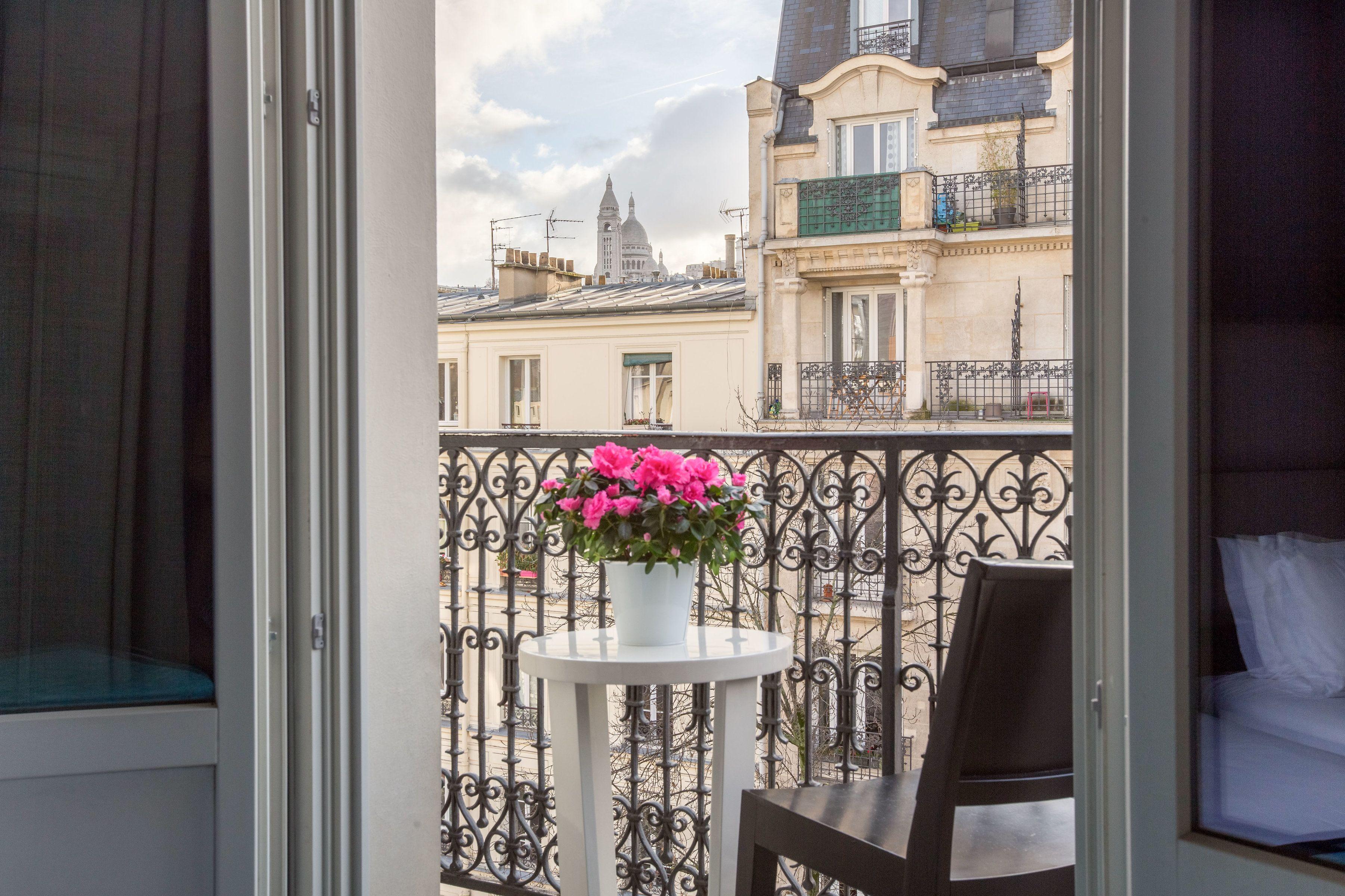 Hotel Montmartre Paris